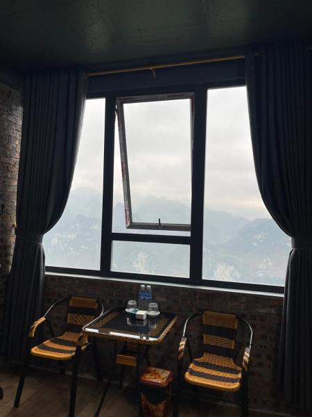 Moutain View, Boek  Yen Minh Ha Giang