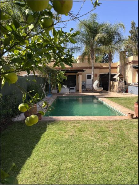 VILLA DETENTE PISCINE PRIVEE PROCHE D\AGADlR, Boek  Hotels in Souss-Massa-Draa met zwembad, Zwembad
