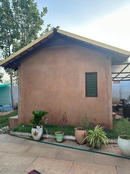 Paw Paw Space, Boek  Puducherry Airpoert Pondicherry