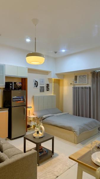Studio Suite Near Venice Grand Canal Mall, Boek Hotel Luzon Hotels met een Zwembad, Zwembad