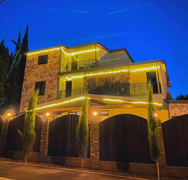 Art Villa Kotekhi, Boek  Kakheti Hotels met een Zwembad, Zwembad
