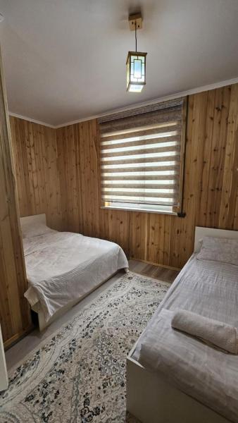 Aruna Guesthouse, Boek  Satı Almaty Region