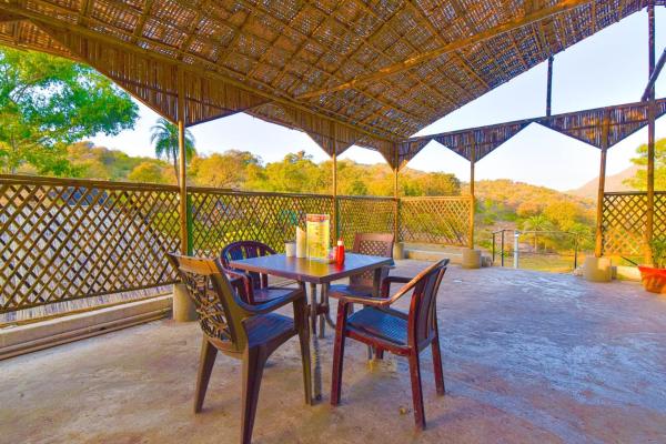 Hotel Happy Forest Inn, Boek  Hotels in Rajasthan met parkeren, Parkeren