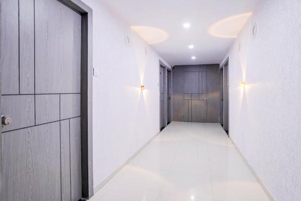 Hotel O 7 Square Hotel, Boek  Rānder Gujarat