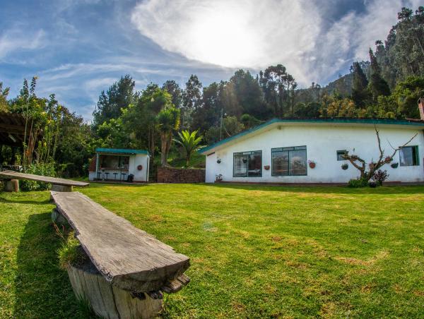 La Juana Posada Campesina, Boek  Tenjo Cundinamarca