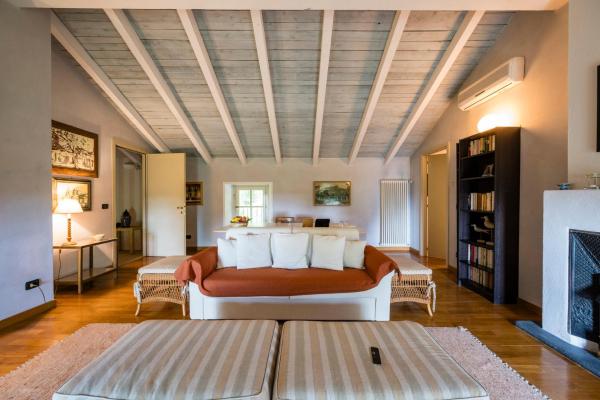 Suite O28, Boek  Piemonte Hotels met Parkeerplaats, Parkeren