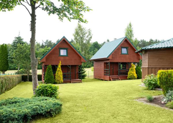 Camp Leśny Zakątek w Mieroszynie, Boek  Hotels in Pommeren met parkeren, Parkeren