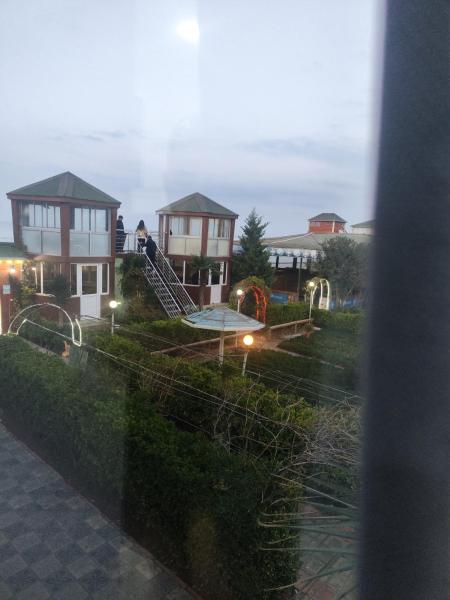 Gemi Hotel, Boek  Sumqayit Sumgait