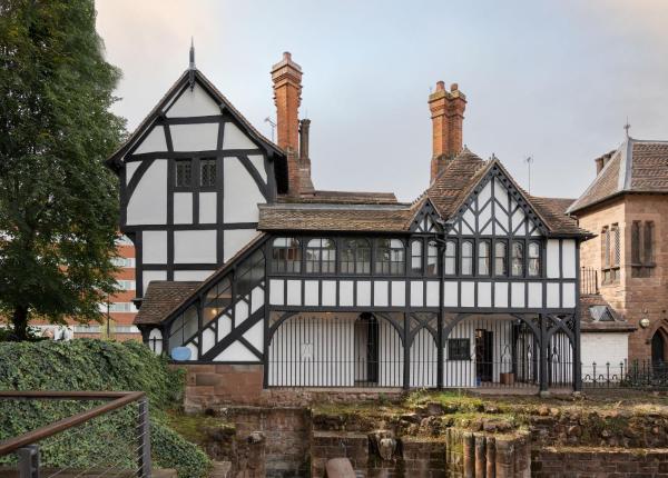 Priory Row Cottages, Boek  Coventry West Midlands