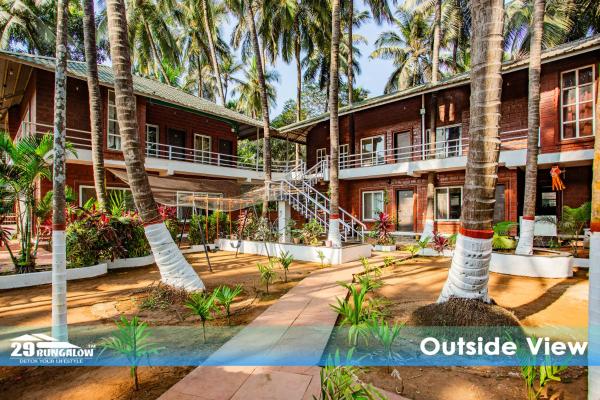 Pool Stay At Alibaug By 29 Bungalow, Boek Hotel Alibaug New Delhi