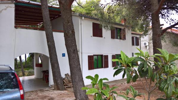 Apartments Vera - Mirca, Boek Appartement Mirce 