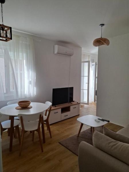 Apartmani Zuta, Boek  Cetinje 