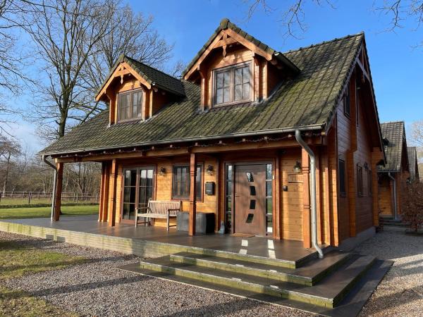 Villa with Sauna & Tub, Boek  Den Ham Twente