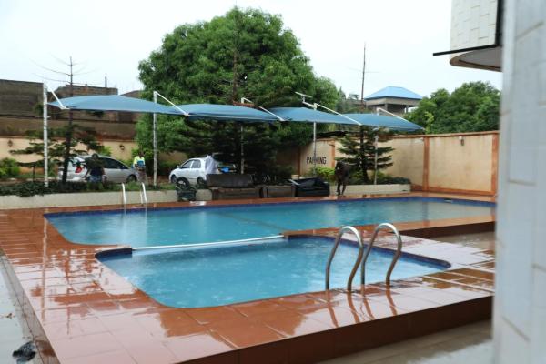 Hôtel La Majesté, Boek Hotel Bohicon Benin