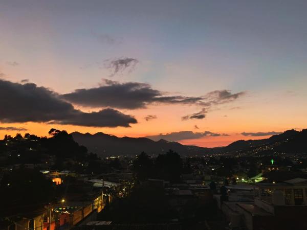Hostal 23 cooperativa, Boek  San Cristóbal de las Casas Chiapas