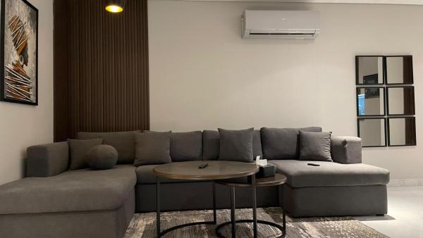 Gulberg Lahore - One Bed Premium Apartment, Boek Appartement Lahore Hotels met een Zwembad, Zwembad
