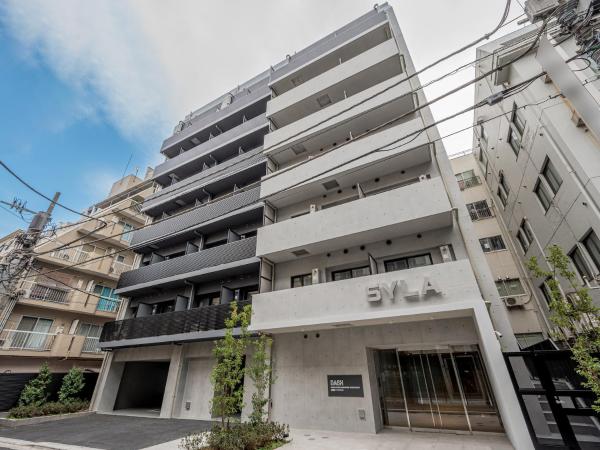 Dash Living Shinjuku Sanchome SYFORME, Boek   