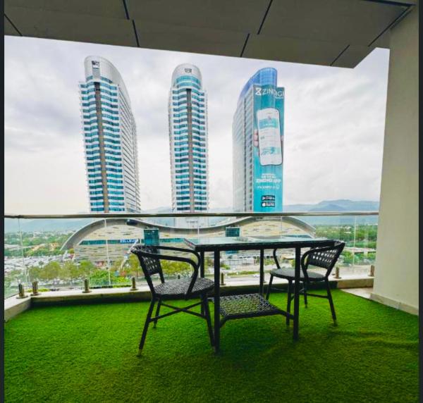 ELYSIUM TOWER Opposite Centaurus Mall Islamabad, Boek  Islamabad hotels met ontbijt, Ontbijt