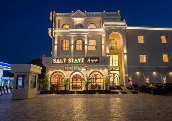 Saltstayz Autograph - Rishikesh Near Triveni Ghat, Boek  Hotels in Uttarakhand met zwembad, Zwembad