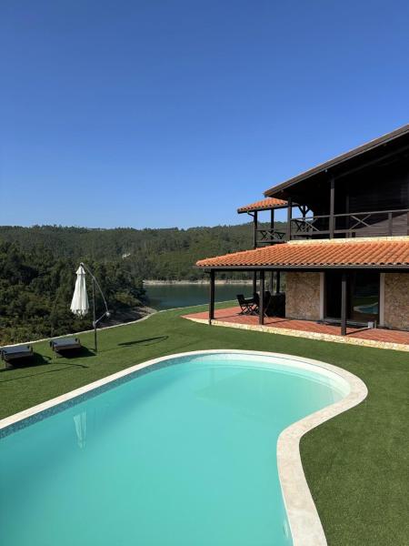 Lake Prestige Villa Castelo de Bode, Tomar, Boek  Alentejo Hotels met een Zwembad, Zwembad