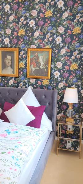 VILLA FREIA Dresden - Exklusive Ferienwohnung zum Erholen & Entspannen, Boek Appartement Prohlis 