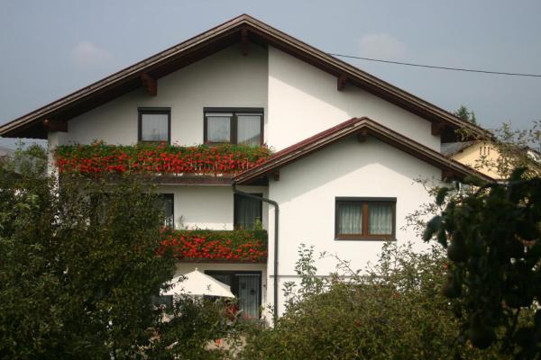 Haus Stuttgart, Boek Bed and Breakfast Mauerkirchen 